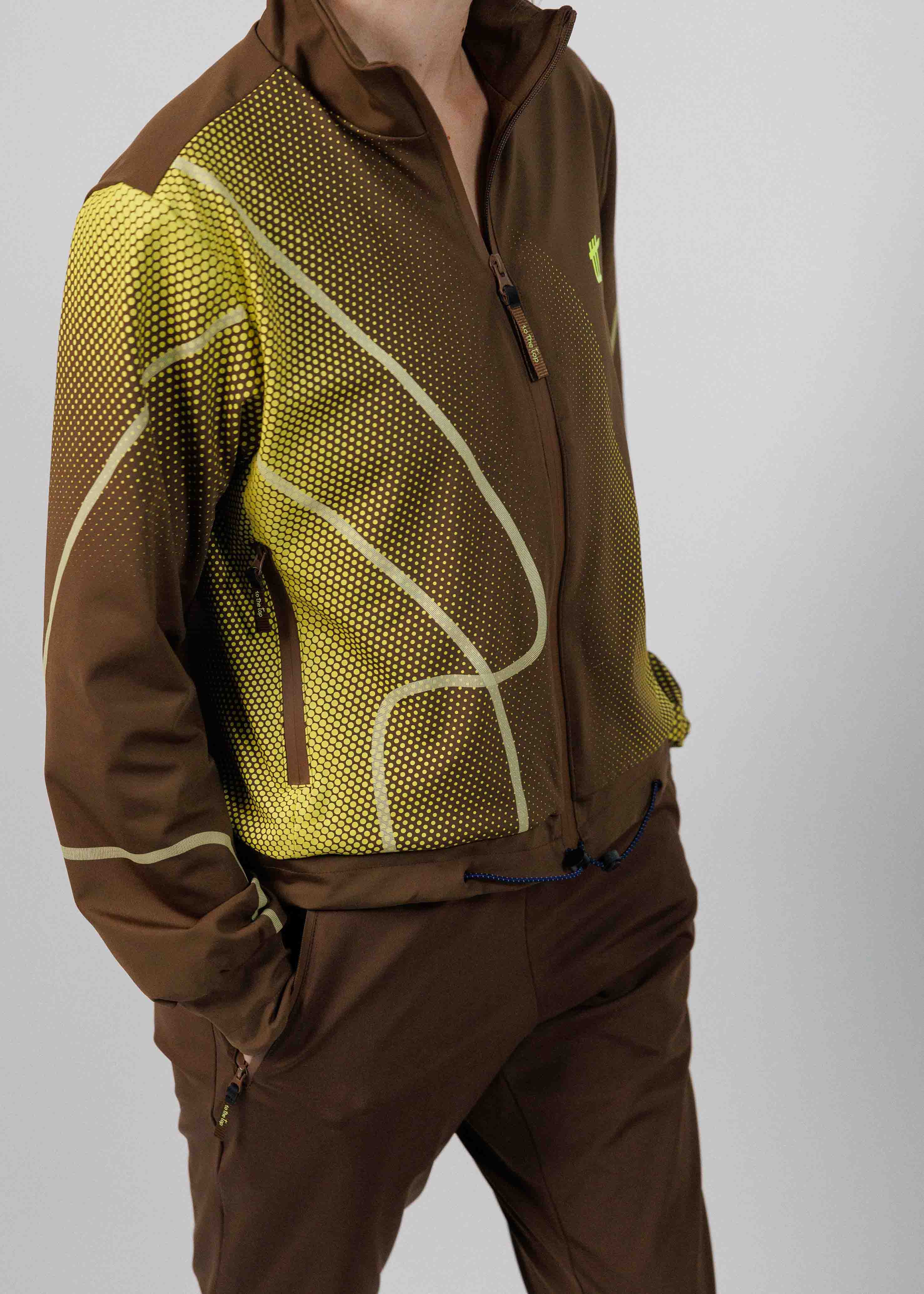 Pace Track Jacket Brown