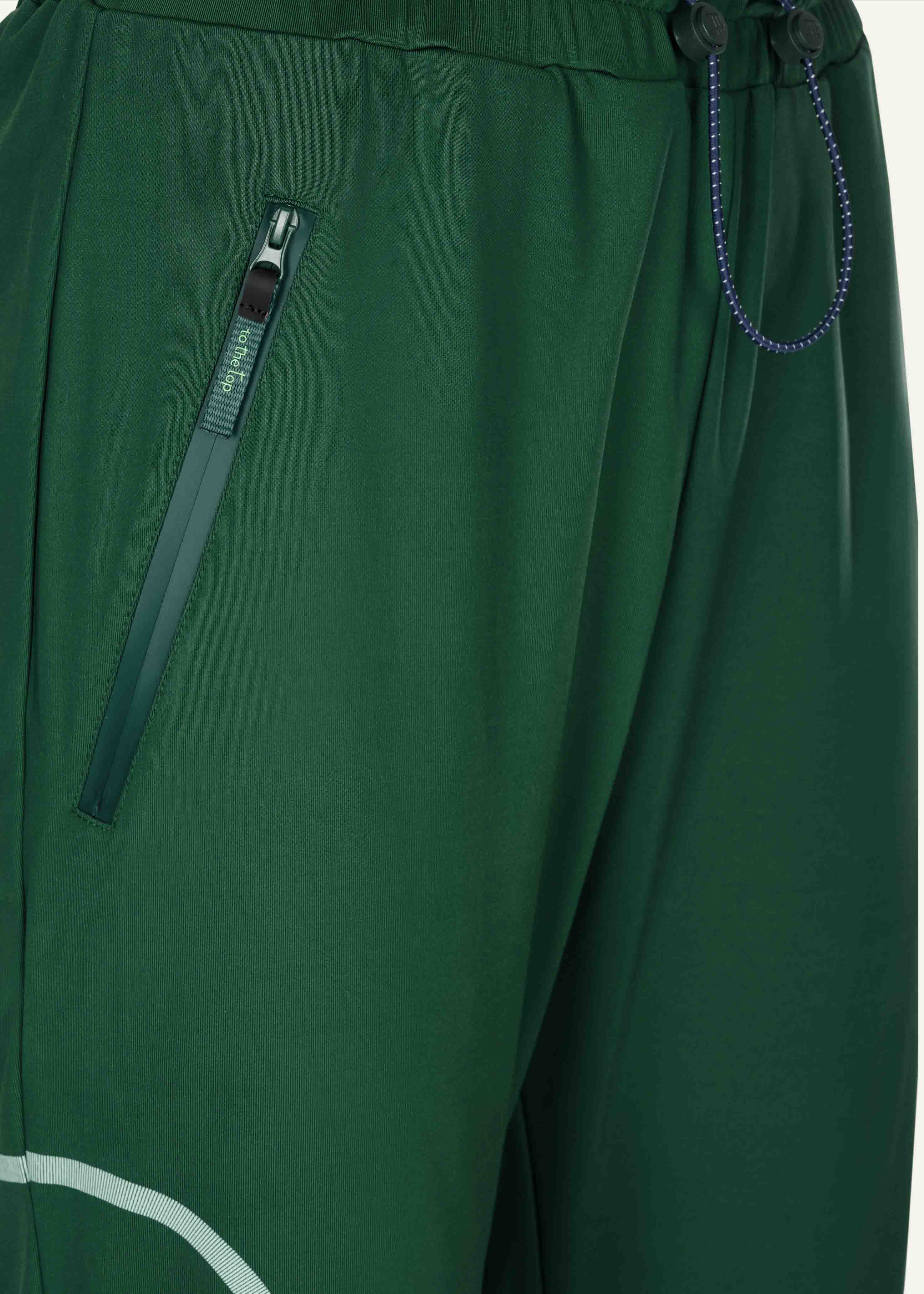 Pace Track Pants Green